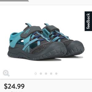 NWOT Toddler boy’s OSHKOSH B’GOSH bump toe sandals